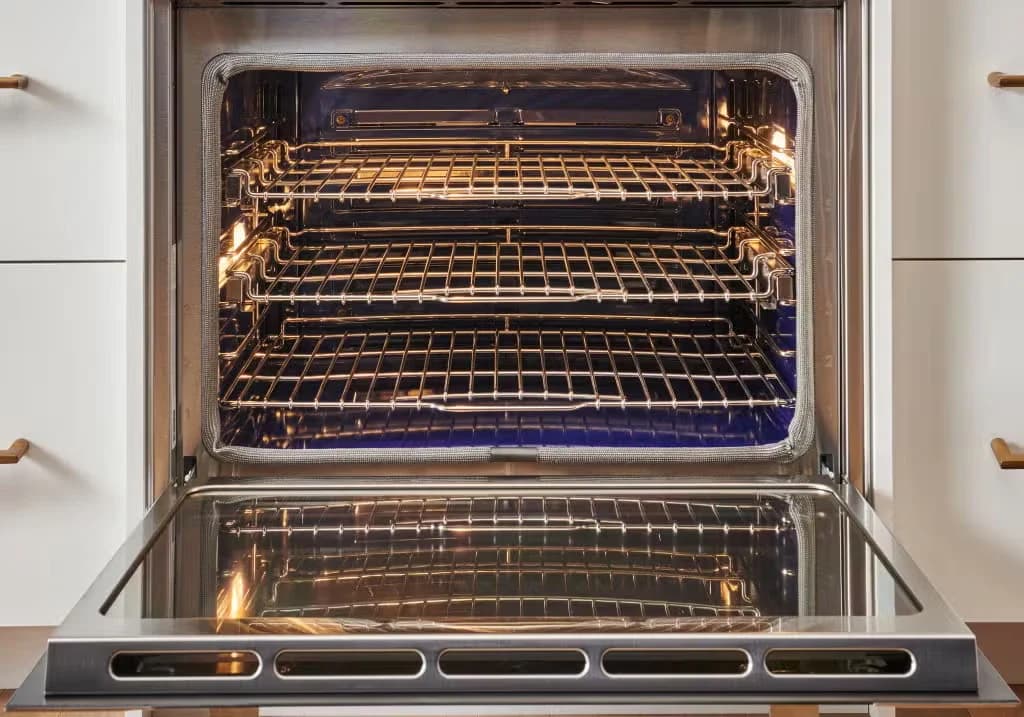 Detalhe de 76,2 cm Série M Transicional Forno simples de embutir